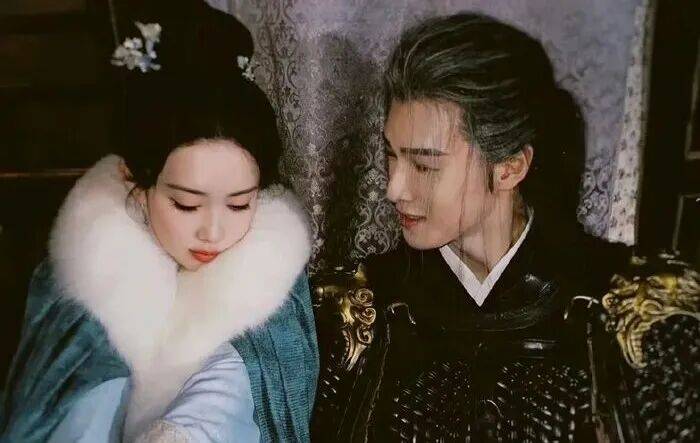 【2026.2.23】昀牵梦绕四搭?赵露思为春晚?杨洋新剧幺蛾子?许嵩和黄龄?张雅钦全伊伦?《岁月有情时》?相关配图