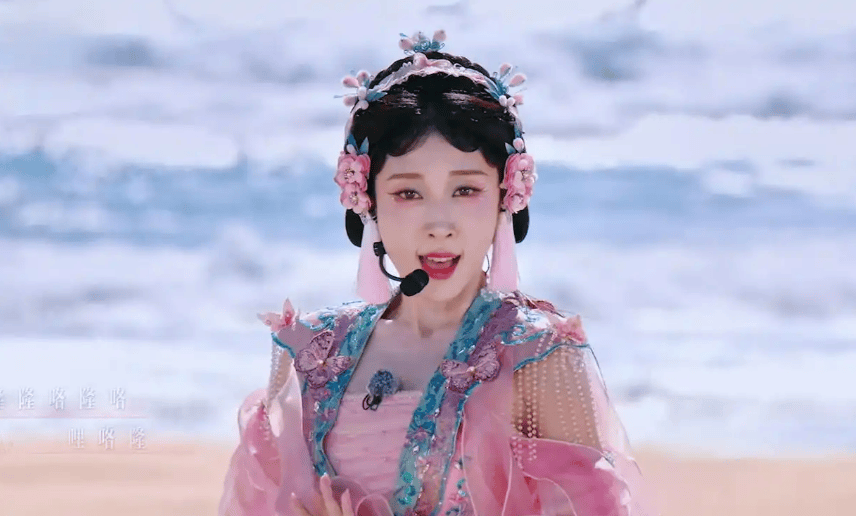 什么？这姐才是今年的黑马？！相关配图