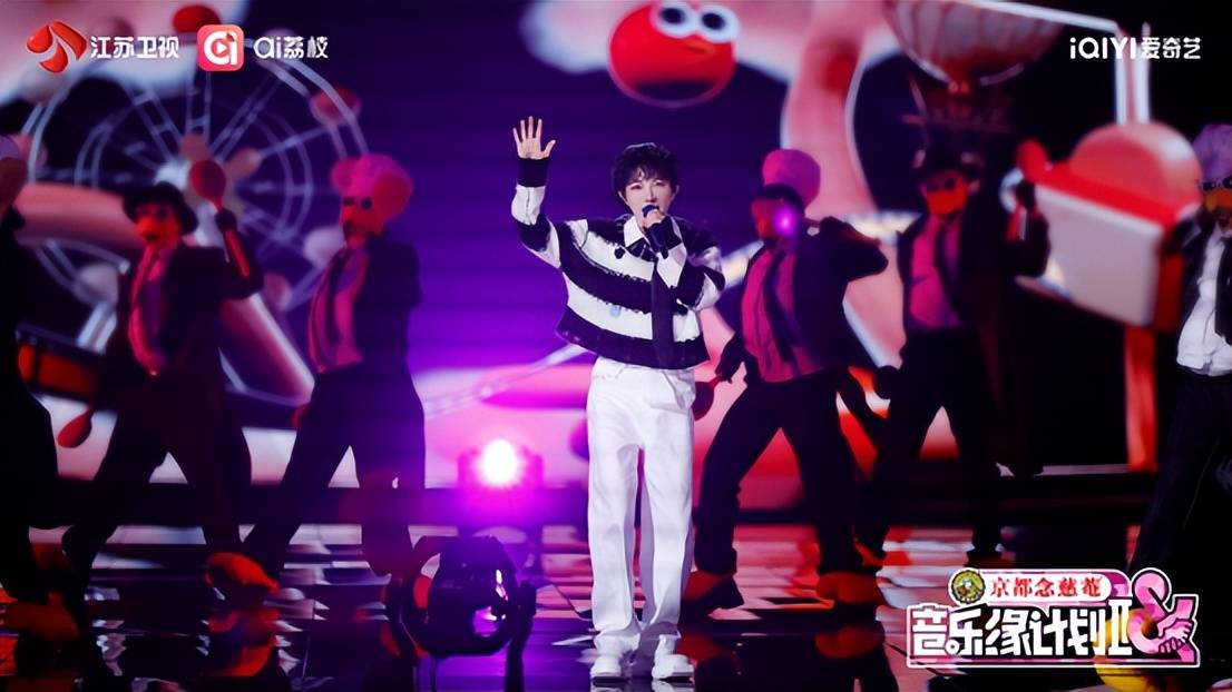 原创
            周深刘宇宁“同歌对决”！《音乐缘计划2》九个神仙舞台收视登顶相关配图