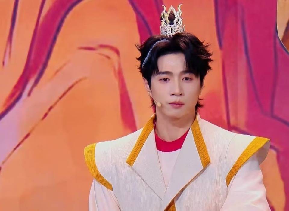 原创
            2026年央视春晚之外的22台春晚，个人最喜爱的十大喜剧类节目，十大歌舞类节目相关配图