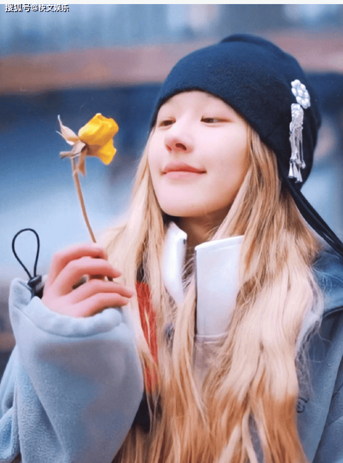 原创
            赵露思素颜录制综艺，病倒康复后出来工作，状态并未变差让人欣慰相关配图