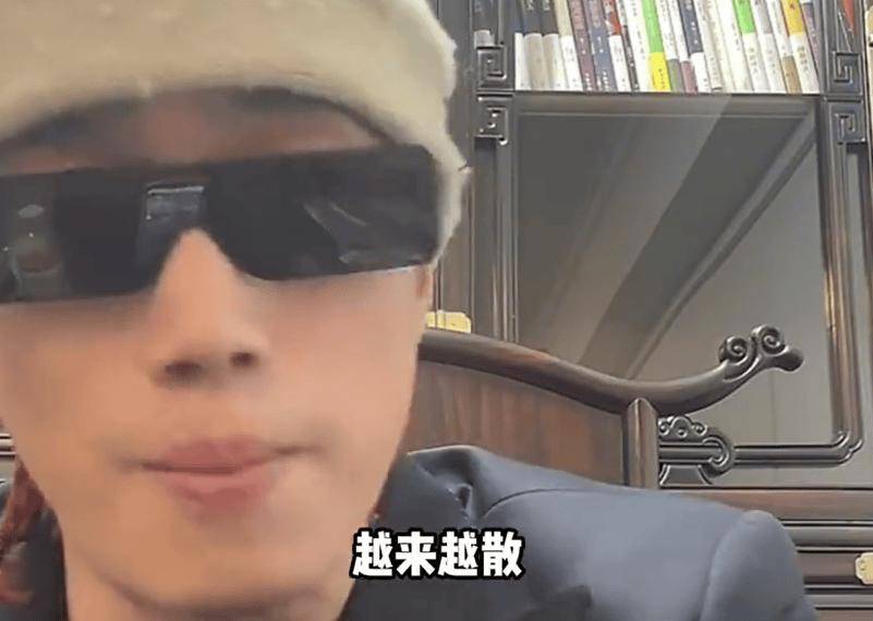 终于！Asen和Sakee和好了！相关配图